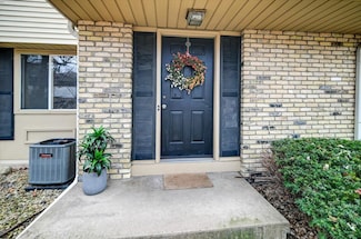 931 S Gammon Rd, Madison, WI 53719