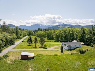 4606 S Doss Rd, Port Angeles, WA 98362