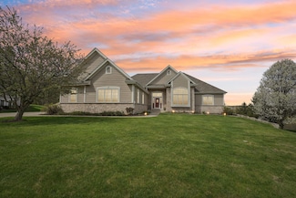 N43W29150 Prairie Wind Cir N, Pewaukee, WI 53072