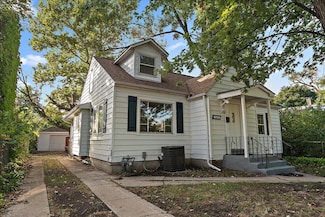 16930 Winchester Ave, Hazel Crest, IL 60429