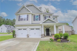 435 Lancaster Dr, Vass, NC 28394