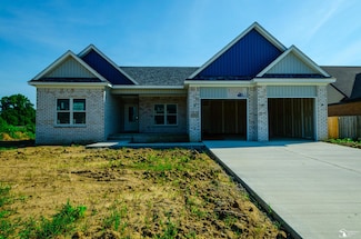 4900 Skylark Dr, Monroe, MI 48161