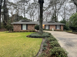 1505 Glendell Cir, Columbia, MS 39429