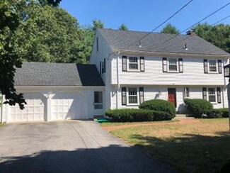 32 Saddle Ridge Rd, Dover, MA 02030