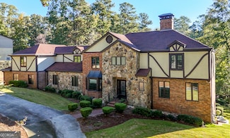 4220 Greentree Ln, Atlanta, GA 30349