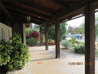 5867 Old Ranch Rd, Riverside, CA 92504