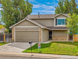 230 N Holcomb Cir, Castle Rock, CO 80104