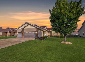 4504 Scenic View Rd, Windsor, WI 53598