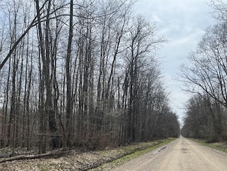 000 State Line Rd, Springboro, PA 16435