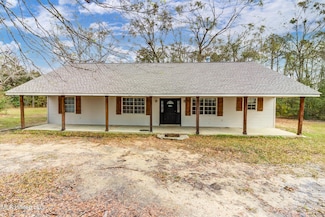 12522 Wolf River Rd, Gulfport, MS 39503