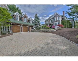 262 Western Ave, Gloucester, MA 01930