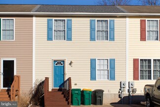 41 Red Bird Ln Unit 5, Gettysburg, PA 17325