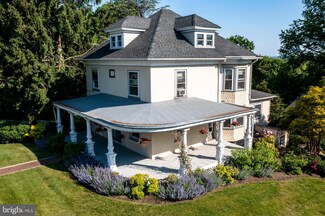 623 Ridge Rd, Spring City, PA 19475