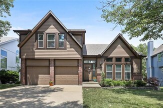 21518 W 54th St, Shawnee, KS 66226