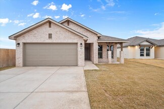 7024 9th St, Lubbock, TX 79416