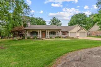 125 Bay Tree Trail, Mabank, TX 75156