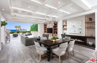 438 Bent St, Laguna Beach, CA 92651