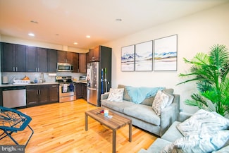 1242 Point Breeze Ave Unit 204, Philadelphia, PA 19146