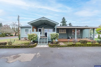 1065 23rd Ave, Sweet Home, OR 97386