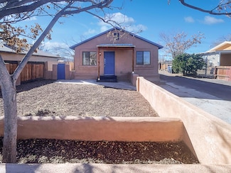 504 San Clemente Ave NW, Albuquerque, NM 87107