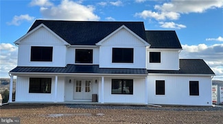 9 Sage Ct, Lehighton, PA 18235