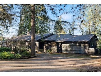 1525 Maple St, Lake Oswego, OR 97034
