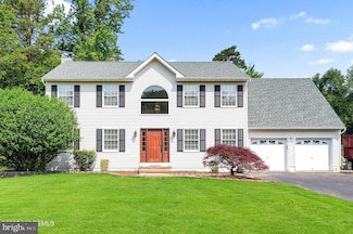 18 Brentwood Dr, Jackson, NJ 08527