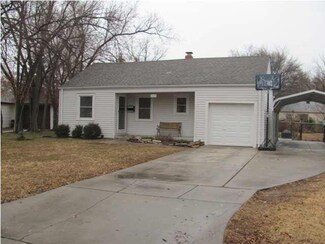 2040 N Litchfield St, Wichita, KS 67203
