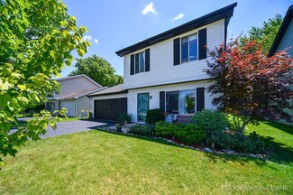 532 Springhill Cir, Naperville, IL 60563