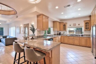 290 Llewellyn Ave, Campbell, CA 95008