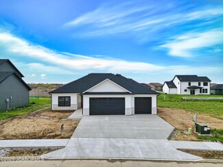 3520 Honey Shoal Dr, Columbia, MO 65202