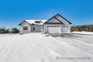 4881 88th Ave, Zeeland, MI 49464