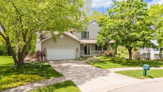 2465 Walenjus Ct, Holt, MI 48842