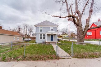 1421 Wood Ave, Kansas City, KS 66104