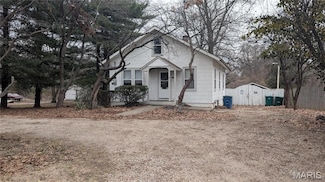 12532 Bellefontaine Rd, Saint Louis, MO 63138