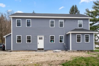 28 Ash St, Webster, MA 01570