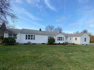 17 Nashoba Rd, Littleton, MA 01460