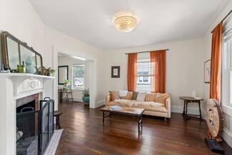 108 Beach St, Quincy, MA 02170