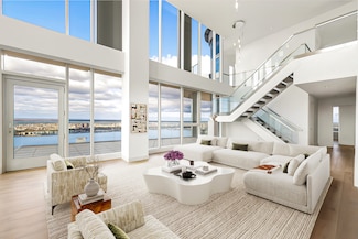 242 W 53rd St Unit PHA, New York, NY 10019