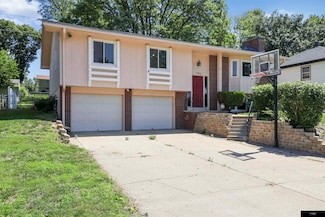 11536 Raleigh Dr, Omaha, NE 68164