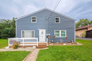 220 S Linda St, Hobart, IN 46342