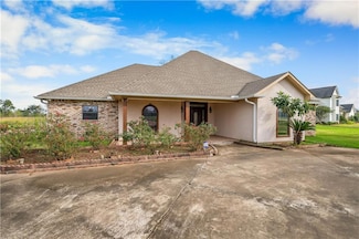 138 Robinson Rd, Alexandria, LA 71303