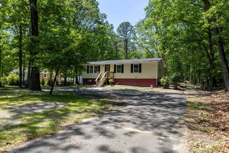 7415 3rd Ave, Mays Landing, NJ 08330