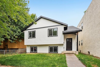 933 Beech St, Saint Paul, MN 55106