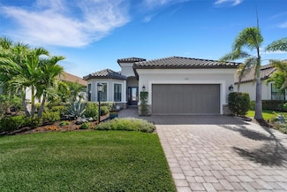 5469 Lampiasi St, Sarasota, FL 34238
