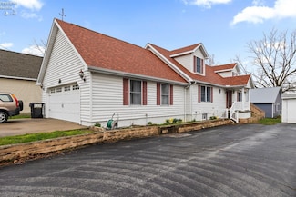 8067 E Mary Ln, Lakeside Marblehead, OH 43440