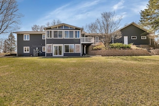 2850 Fairway Dr NE, Willmar, MN 56201