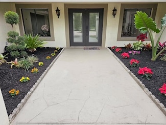 12677 Pineacre Ln, Wellington, FL 33414