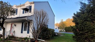 1102 Appletree Ln, Erie, PA 16509