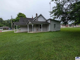 204 S Lafayette St, Cloverdale, IN 46120